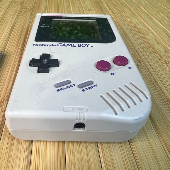 Nintendo GameBoy DMG-01 Handheld Console With Madden 95 Game New Screen Cover - Picture 6 of 11